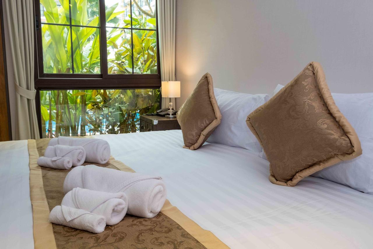 The Symphony Suites Pattaya Pantai Jomtien Bagian luar foto
